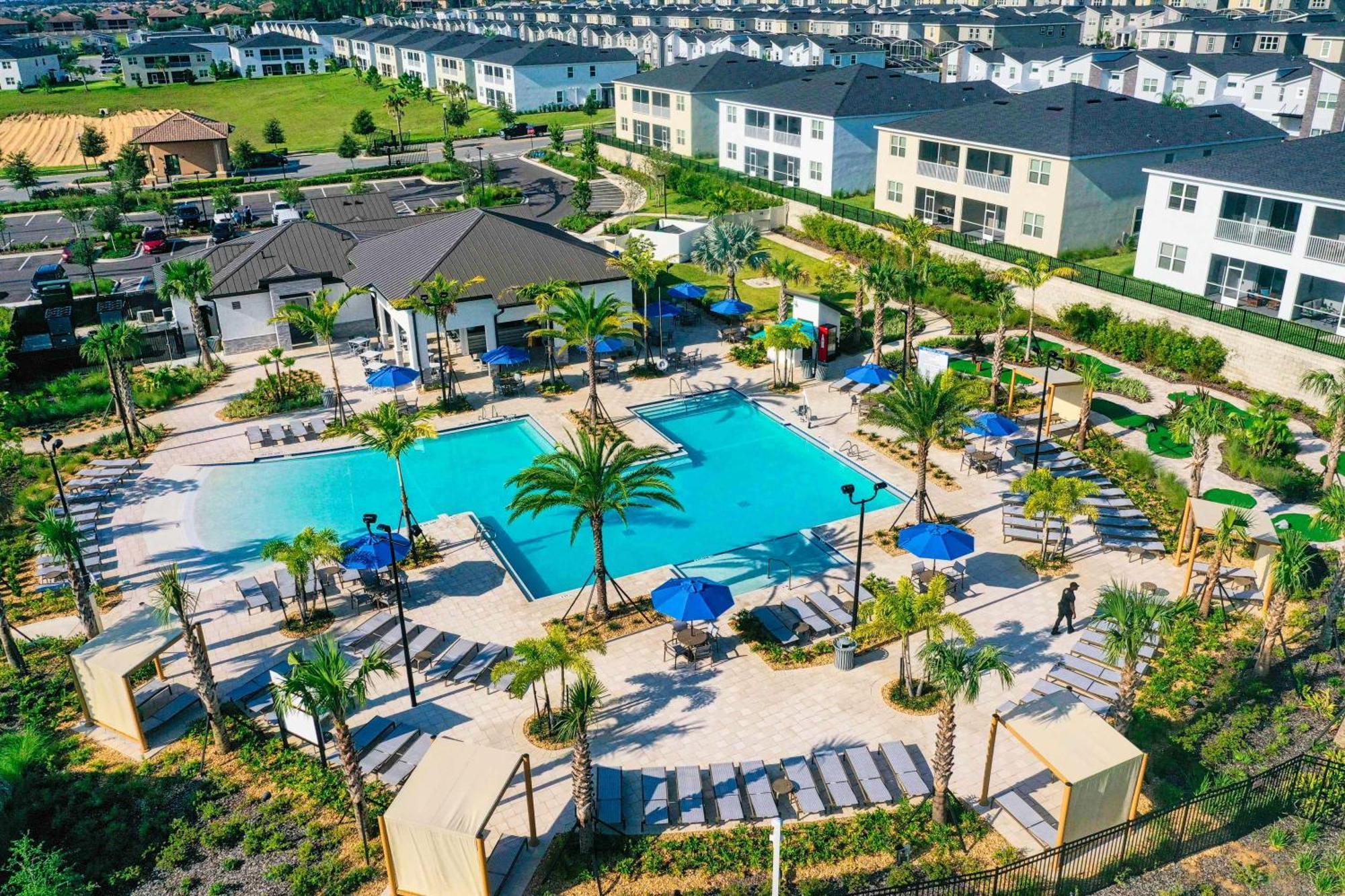 Stylish Wprivate Pool&spa, Near Davenport