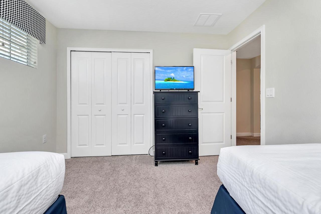 Stylish Wprivate Pool&spa, Near *